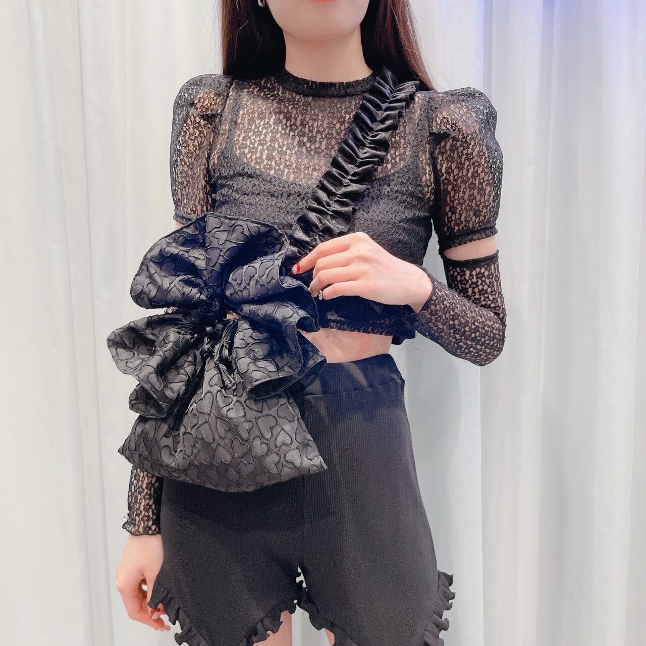 BLACK(チェーン外した状態)