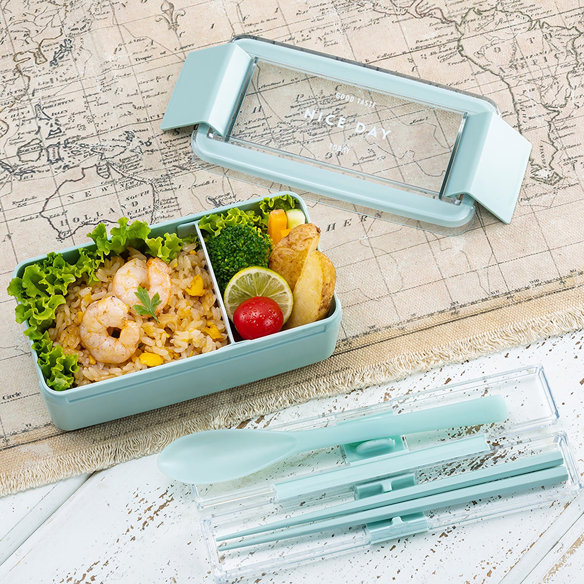 弁当箱はオンラインショップでは販売しておりません。