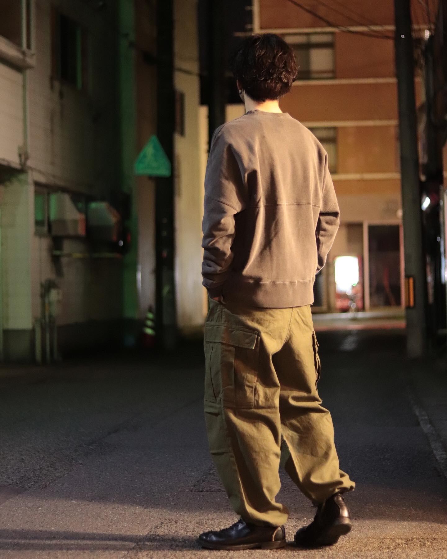 177cm 60kg  Lサイズ 着用