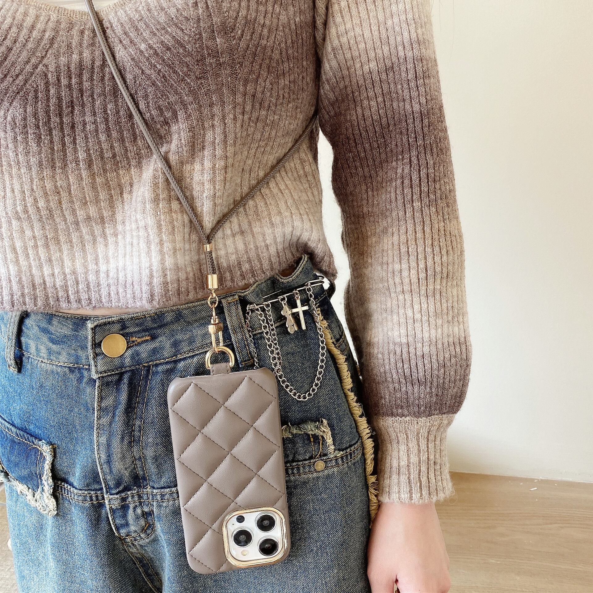 装着イメージ：ベージュ