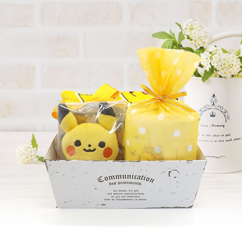 ピカチュウ おしりふき付き おむつケーキBOX