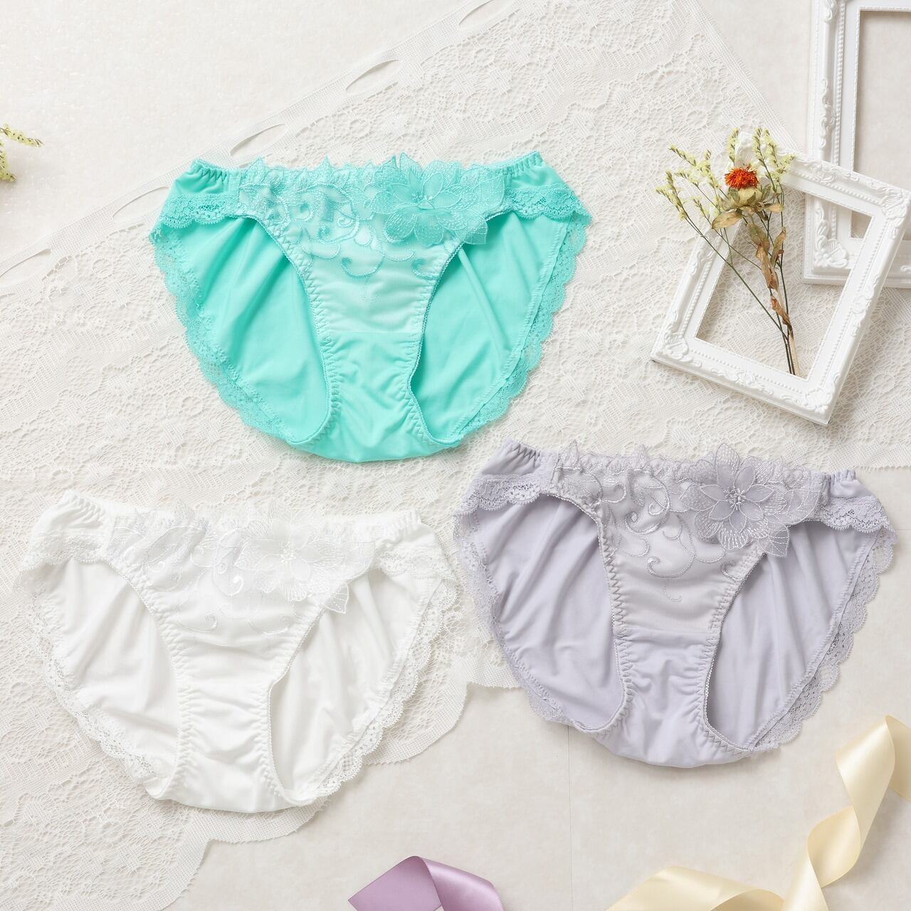 Luxury Lace フルバックショーツ（ラグジュアリーレースシリーズ）