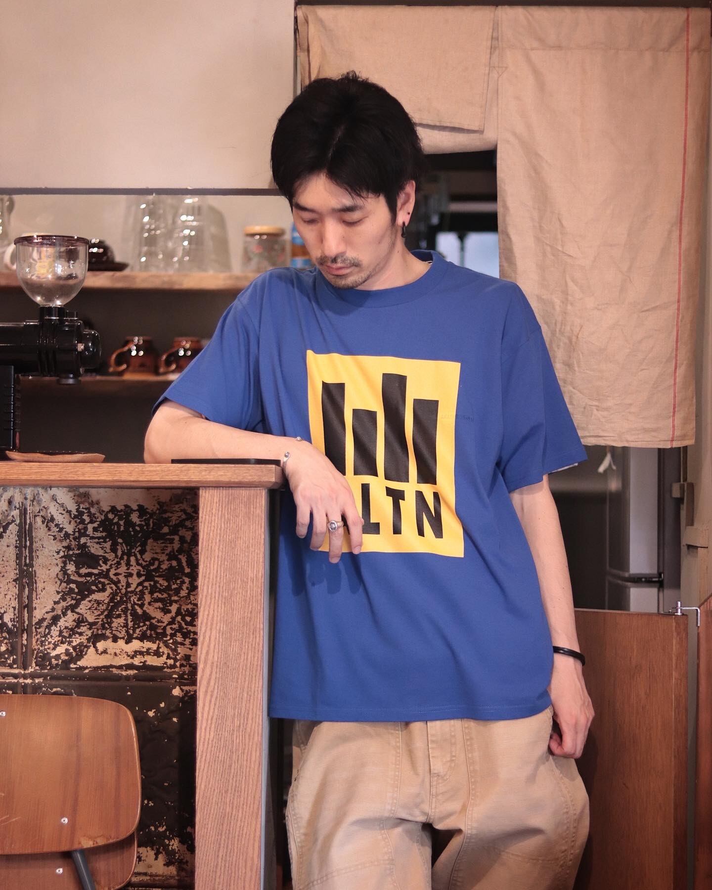 177cm 60kg 02(L)サイズ着用