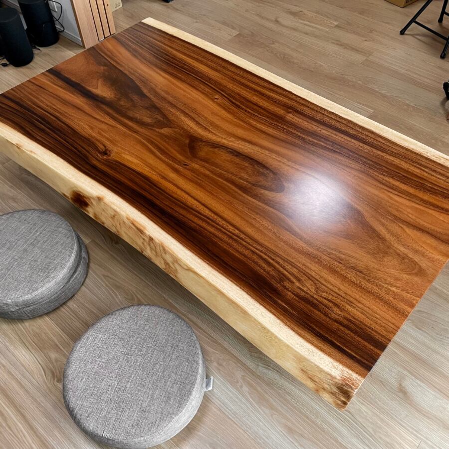 《納品事例》　モンキーポッド　一枚板