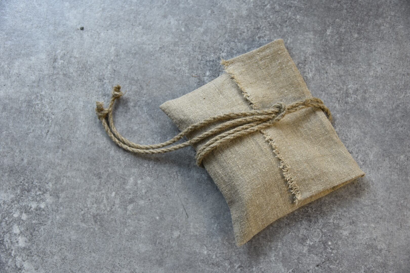 小物の整理に便利なポーチに