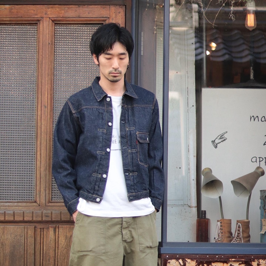 177cm 60kg 40(L)着用