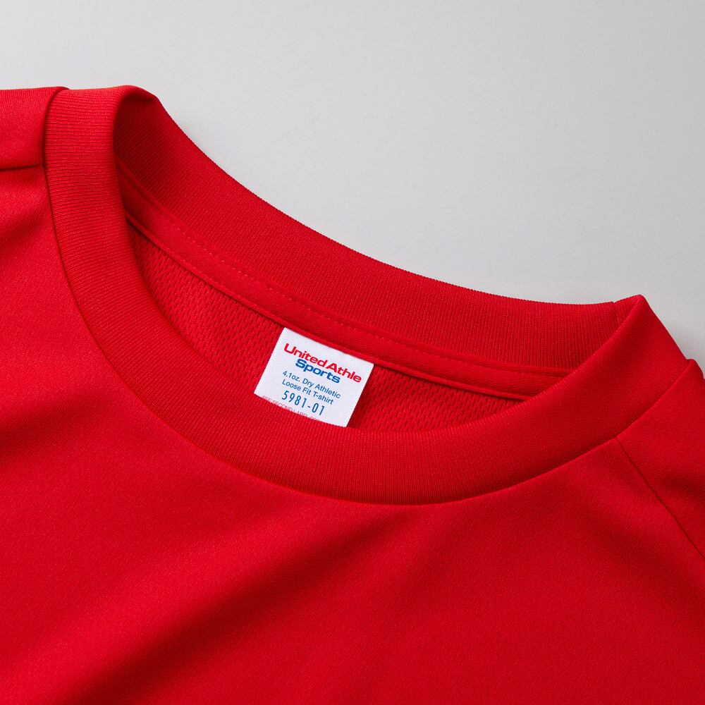 襟もとは丈夫な衿伏せテープ仕様