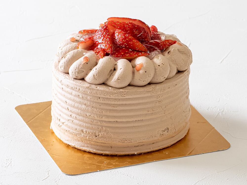 甘すぎない生チョコクリームと苺のマリアージュ