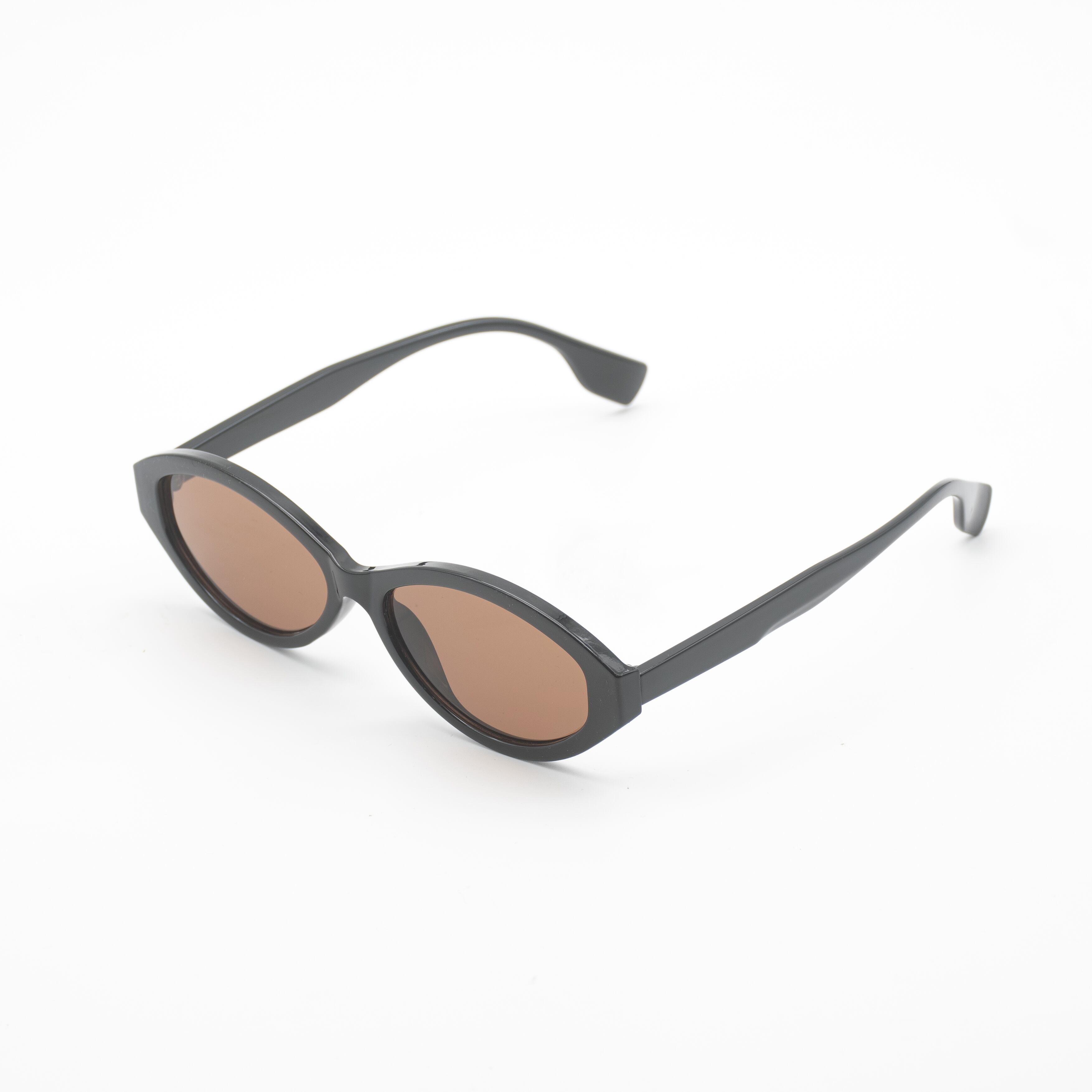 ブラック×ブラウンレンズ