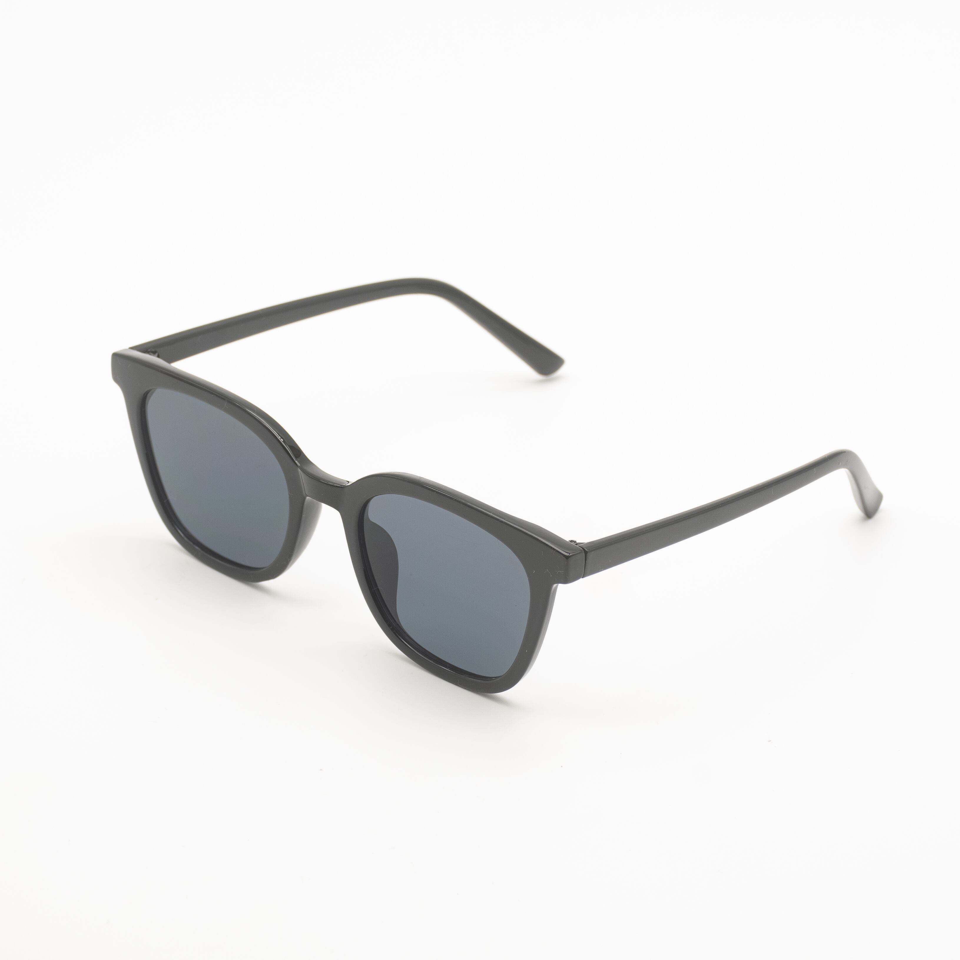 ブラック×ブラックレンズ