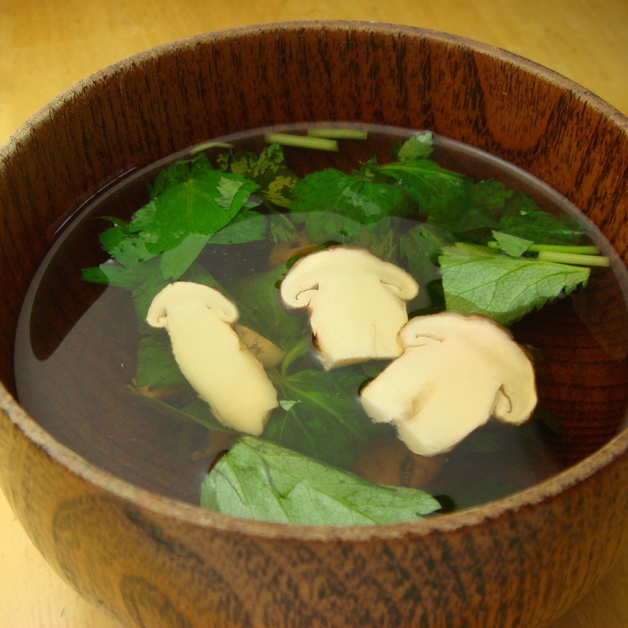 松茸のお吸い物