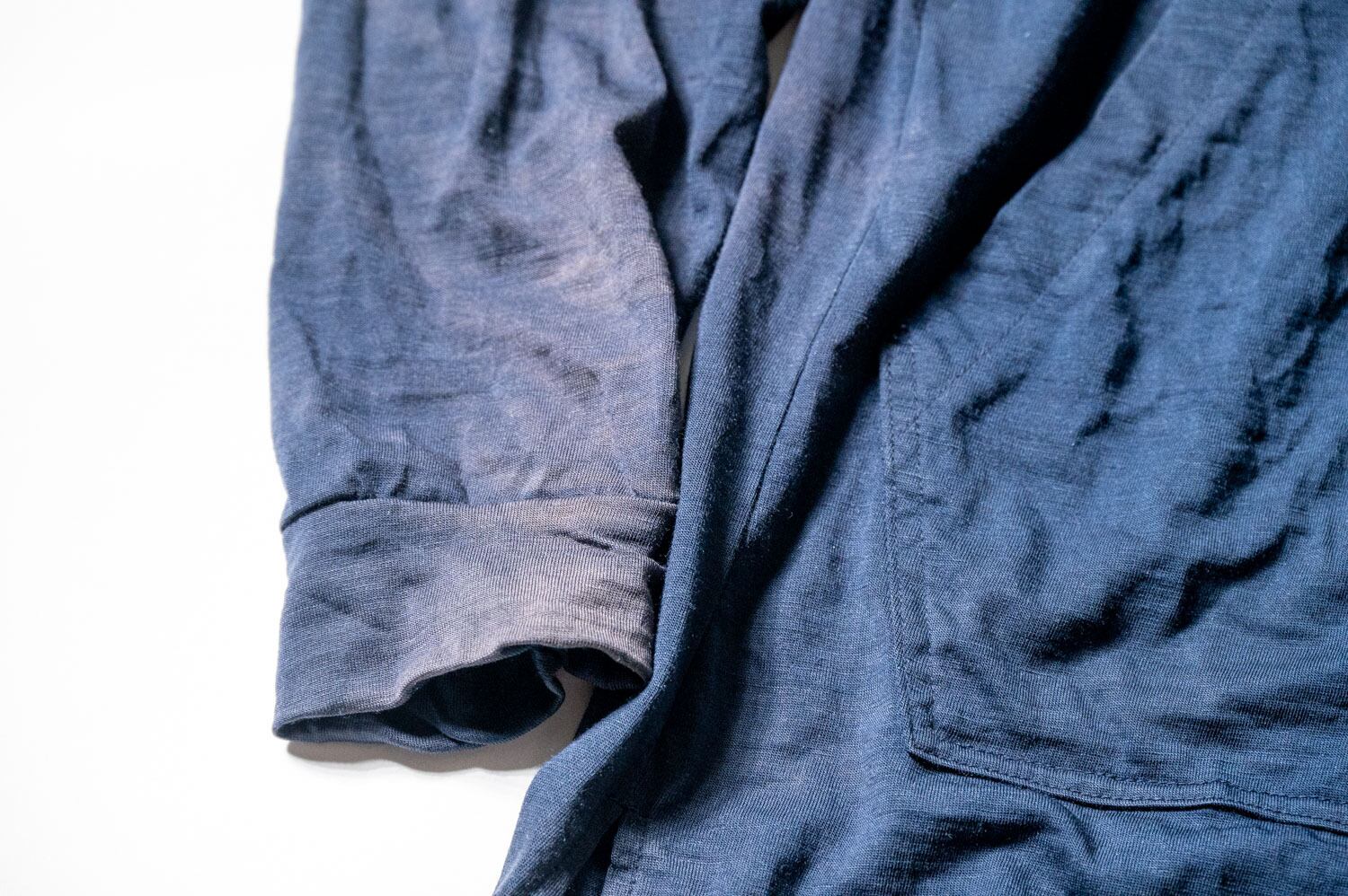 2ヶ月にわたるトレイルで日焼けをして脱色してしまった様子