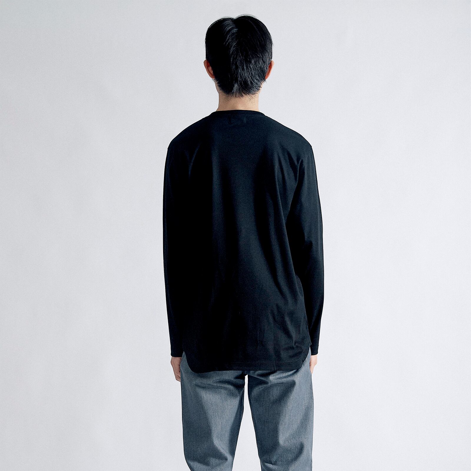 Model:188cm・SIZE4/XL