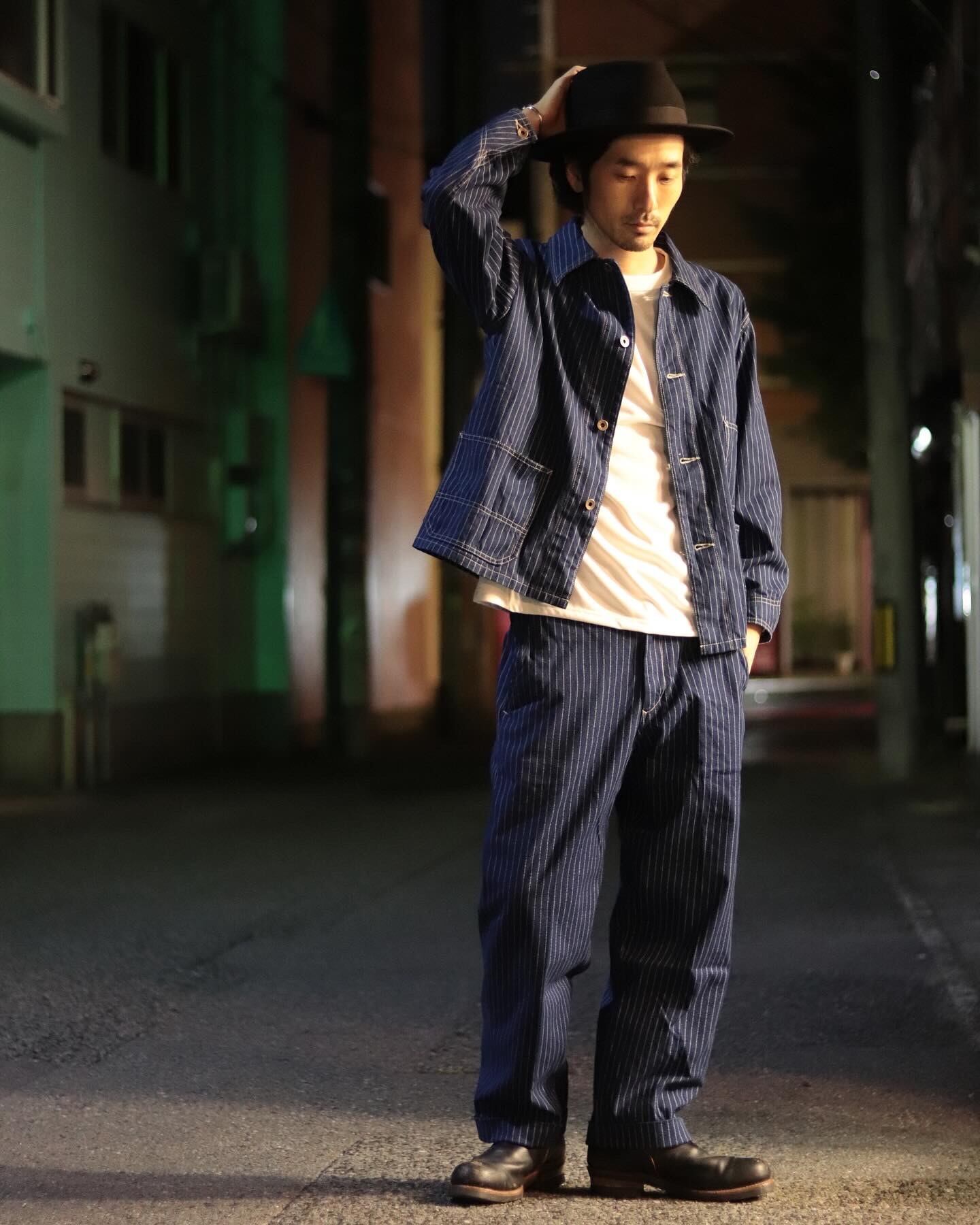 177cm 60kg 32In着用