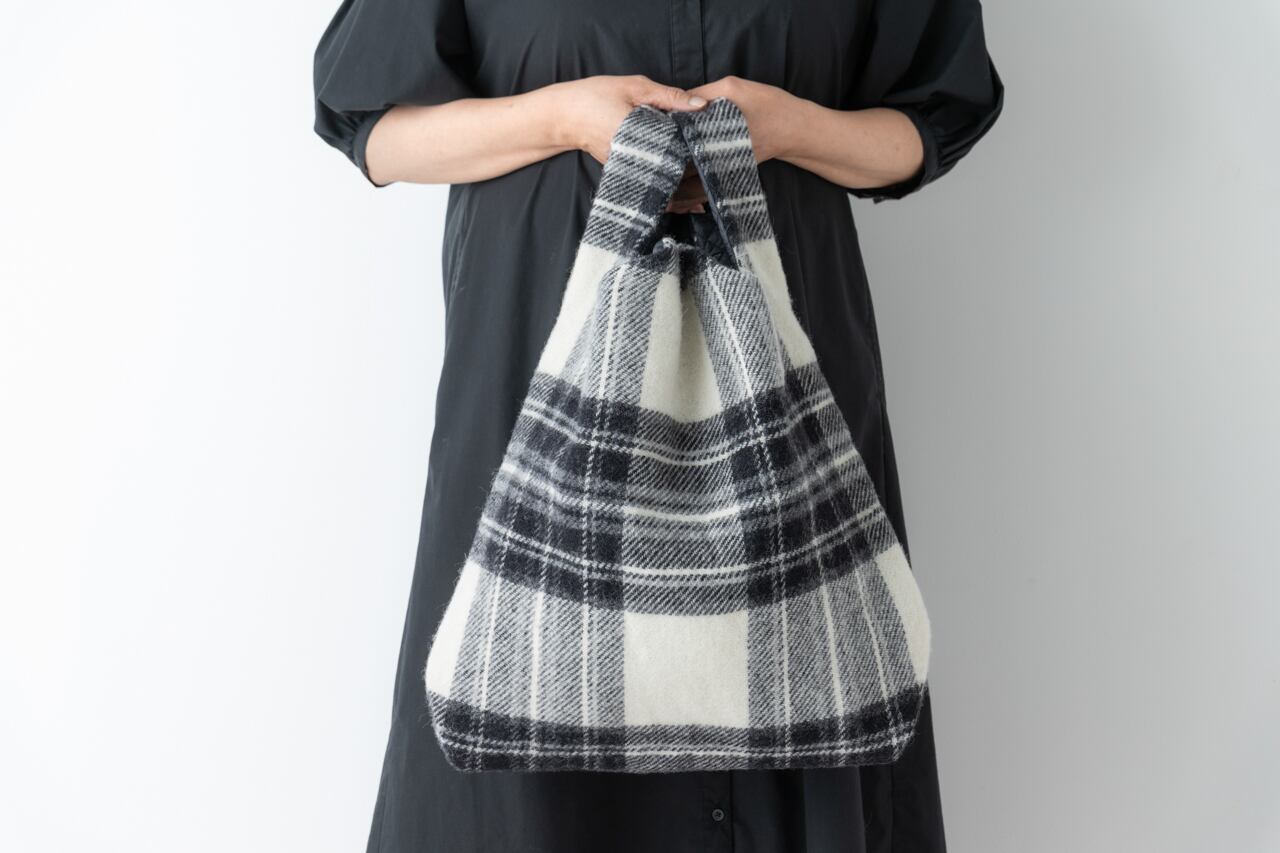 ブラック×ホワイトチェック