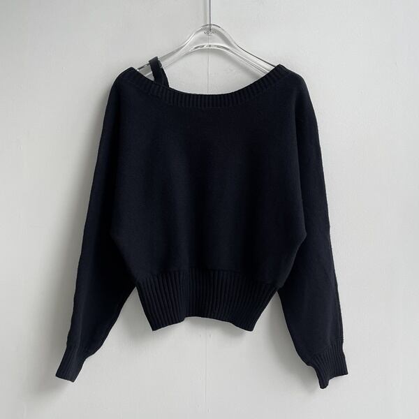 ダークネイビー