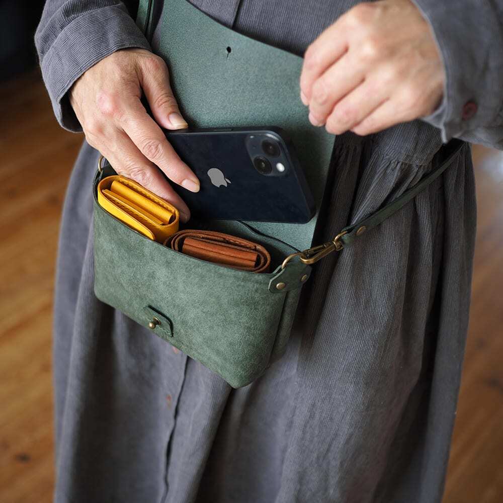 img_baae36b0592056ab41934daef2