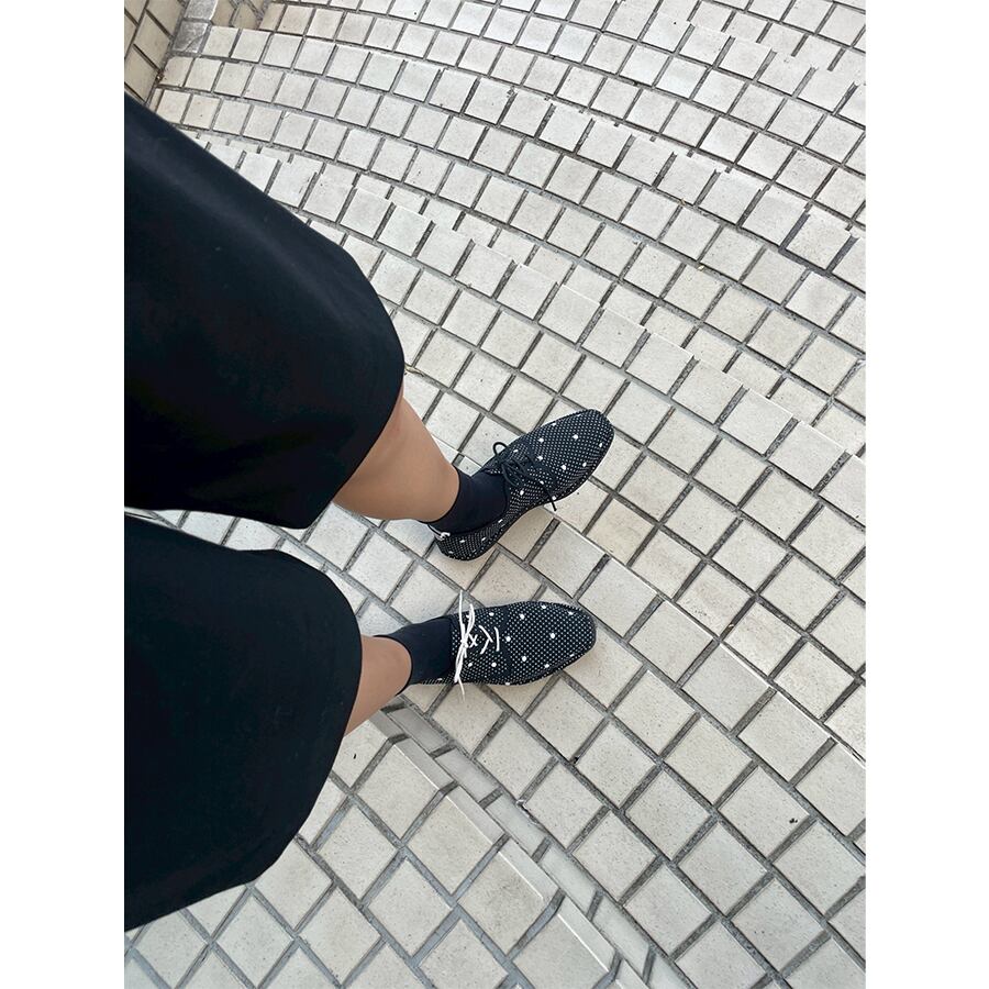 square-LLOXFORD / BLACK & WHITE | Offen