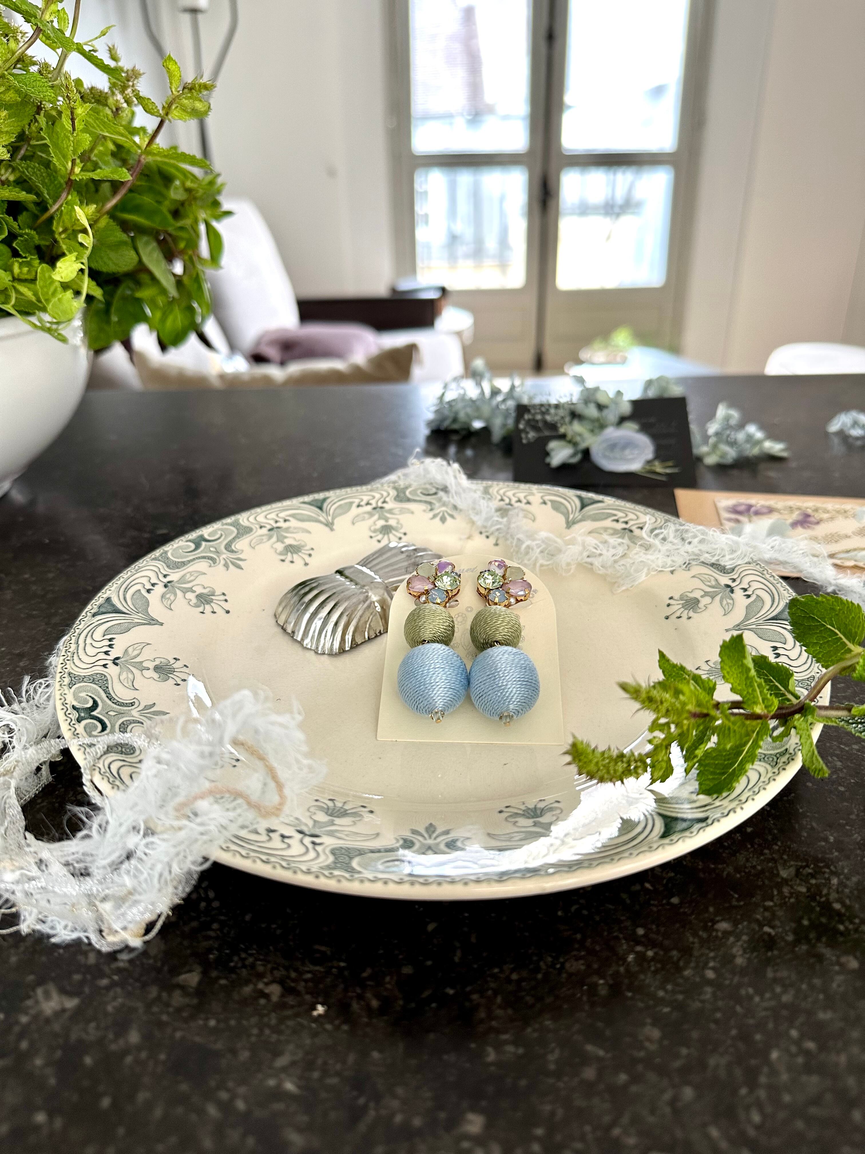 作家【bouquet.ellie（ブーケドエリー）】さま作品とスタイリング