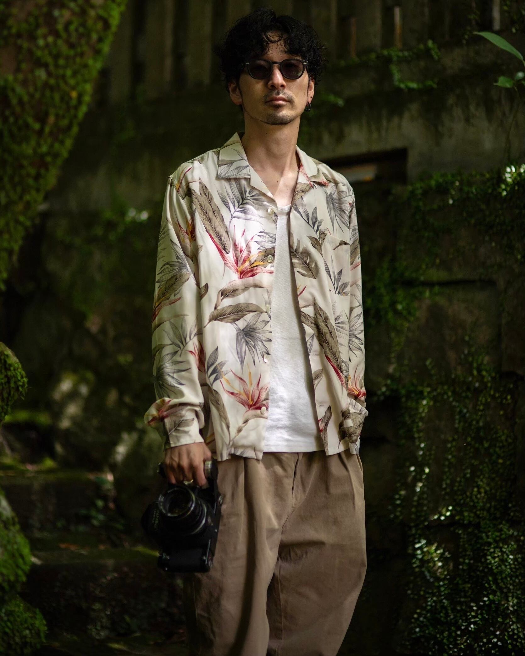 177cm 60kg ベージュ Mサイズ着用