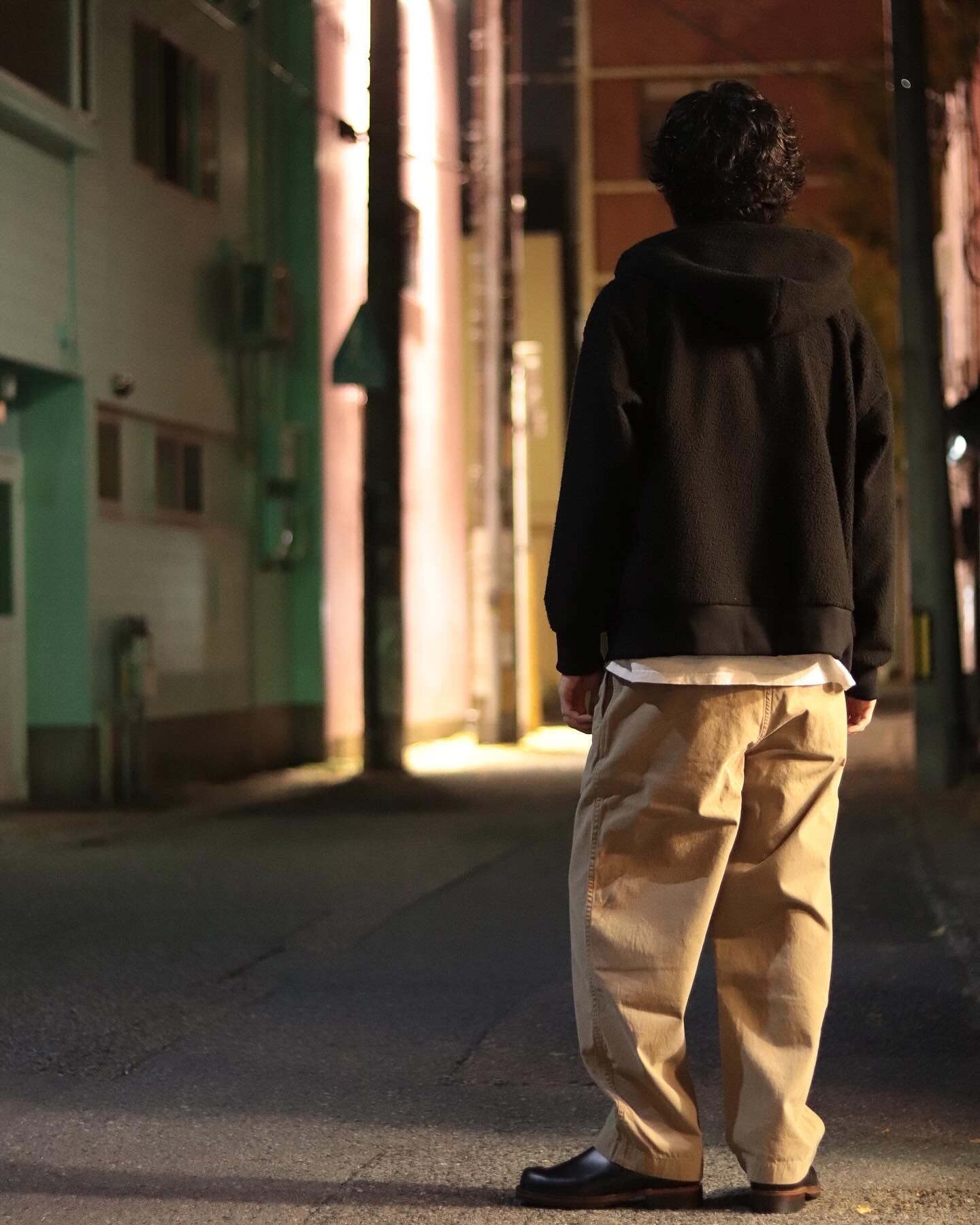 177cm 60kg ベージュ Mサイズ着用