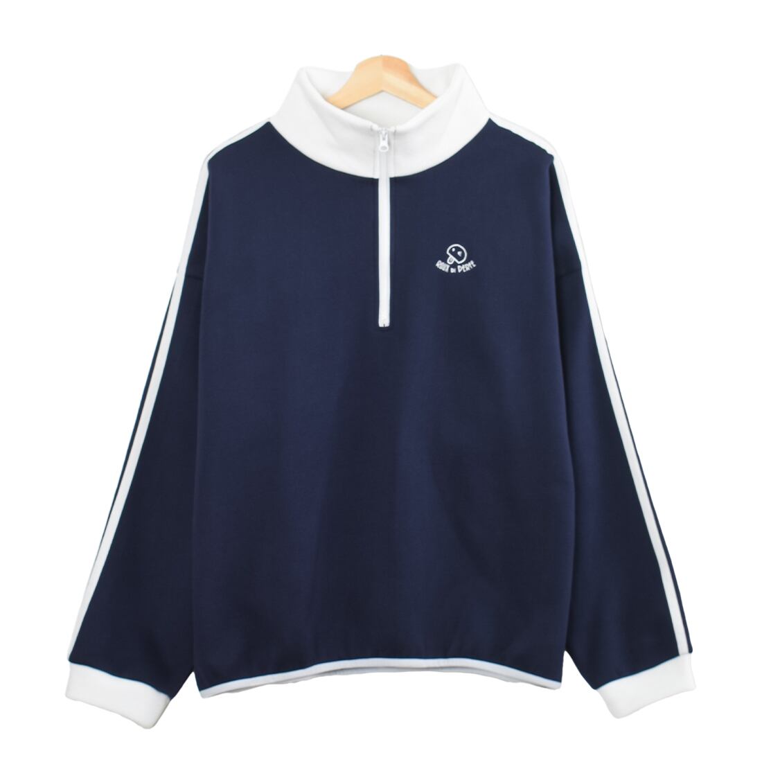 ネイビー×ホワイト