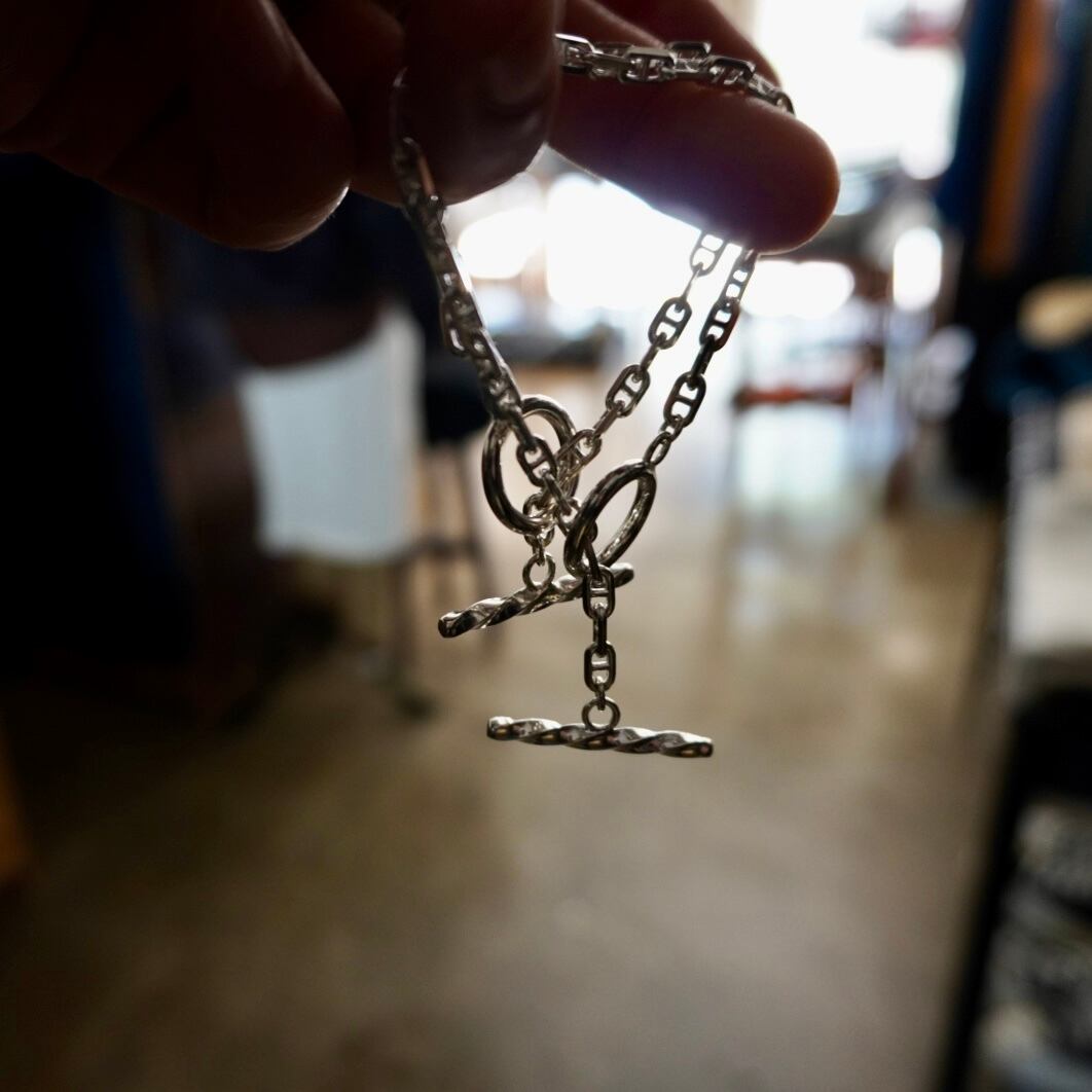 Twist Bar Chain Bracelet | Aonoha by Crony Club