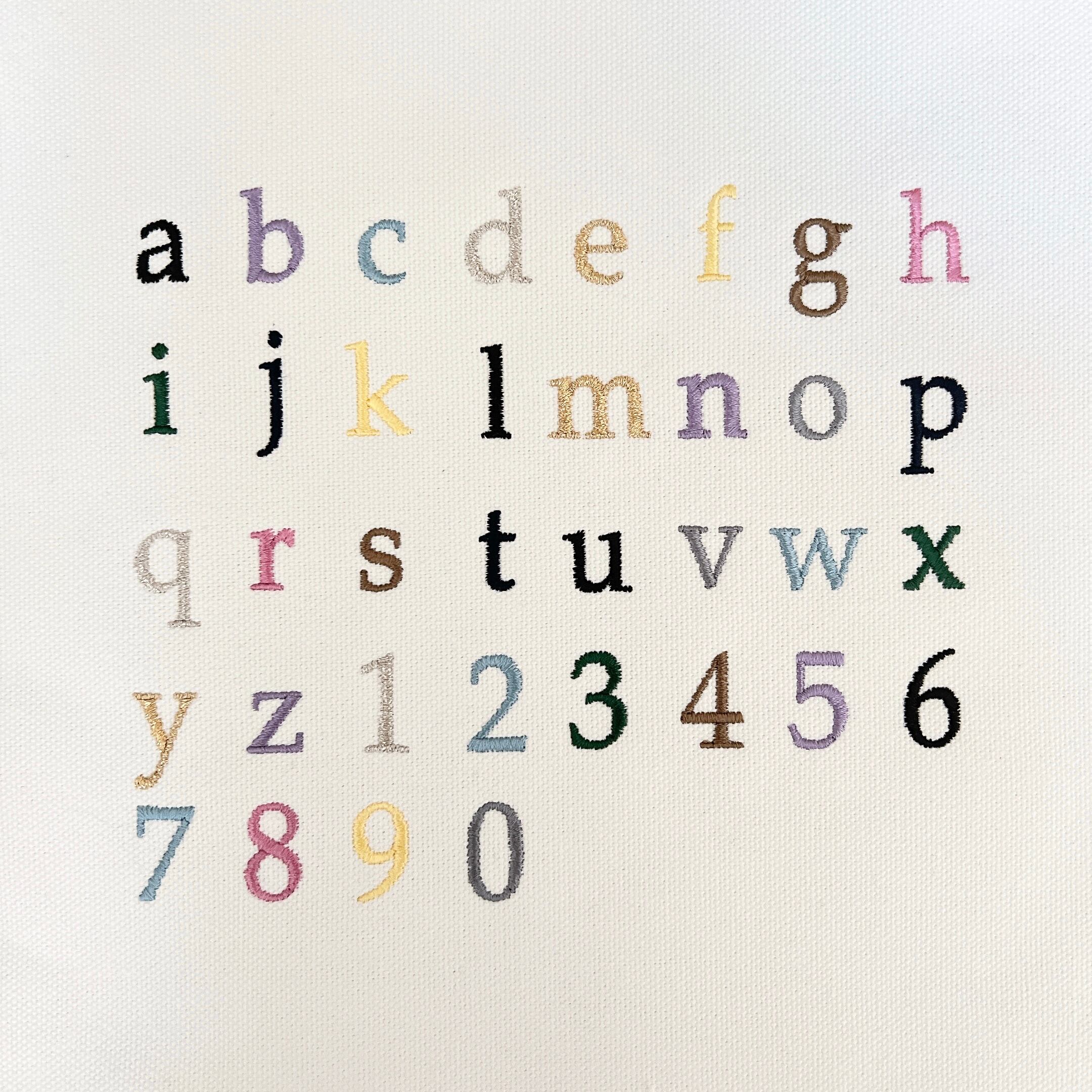 ホワイトベース　小文字