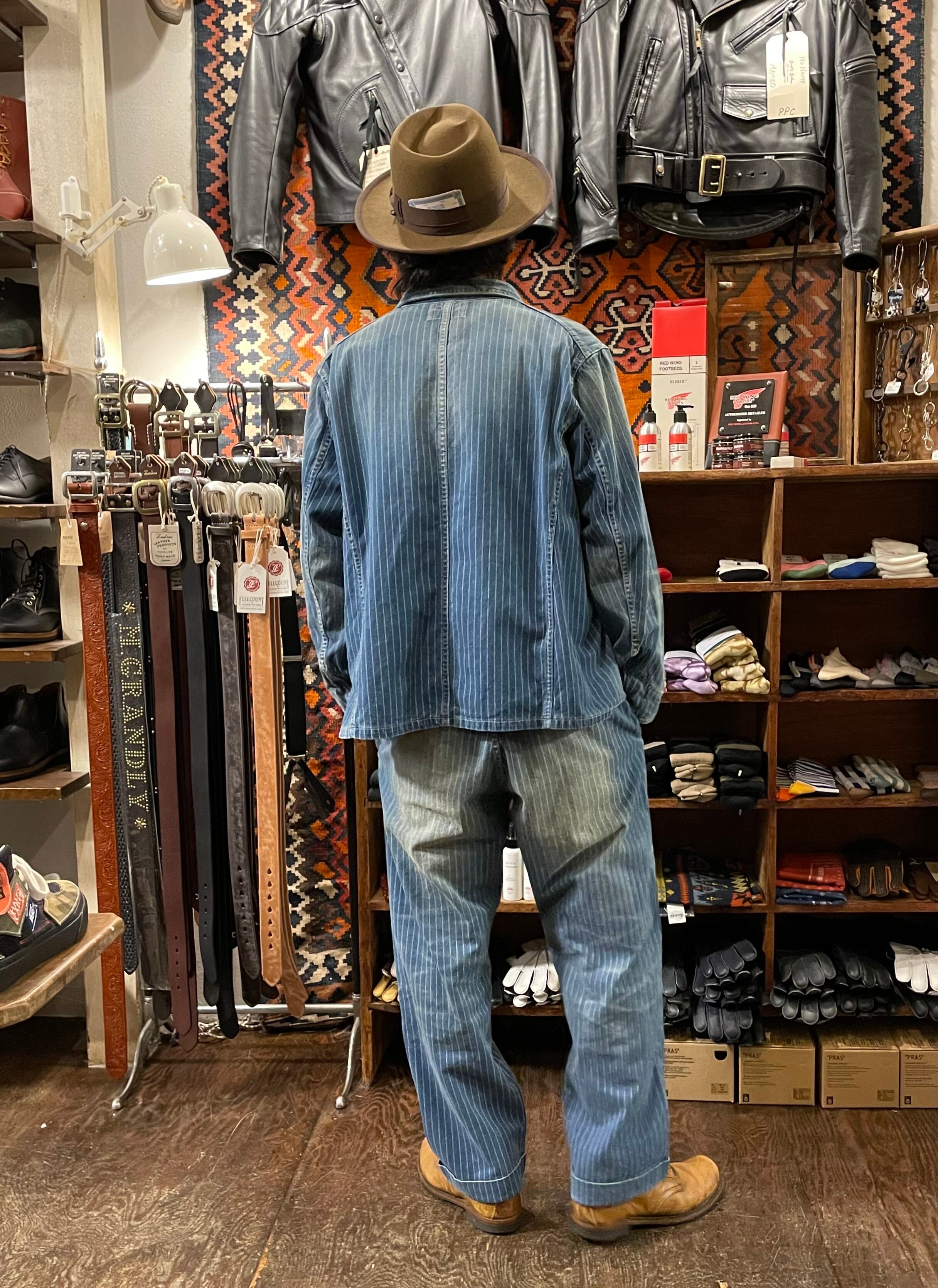 177cm 60kg 32In着用