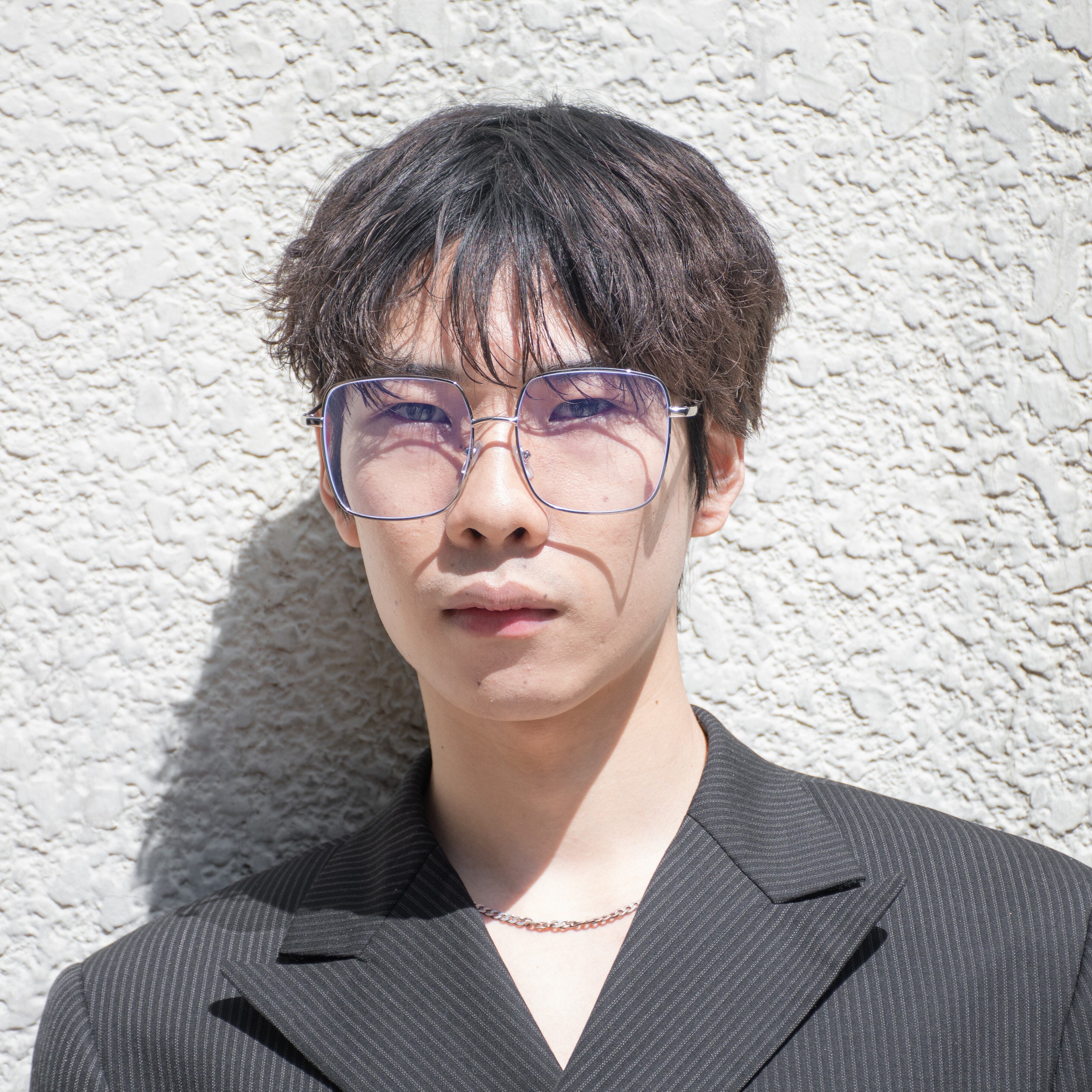 シルバー×クリアレンズ