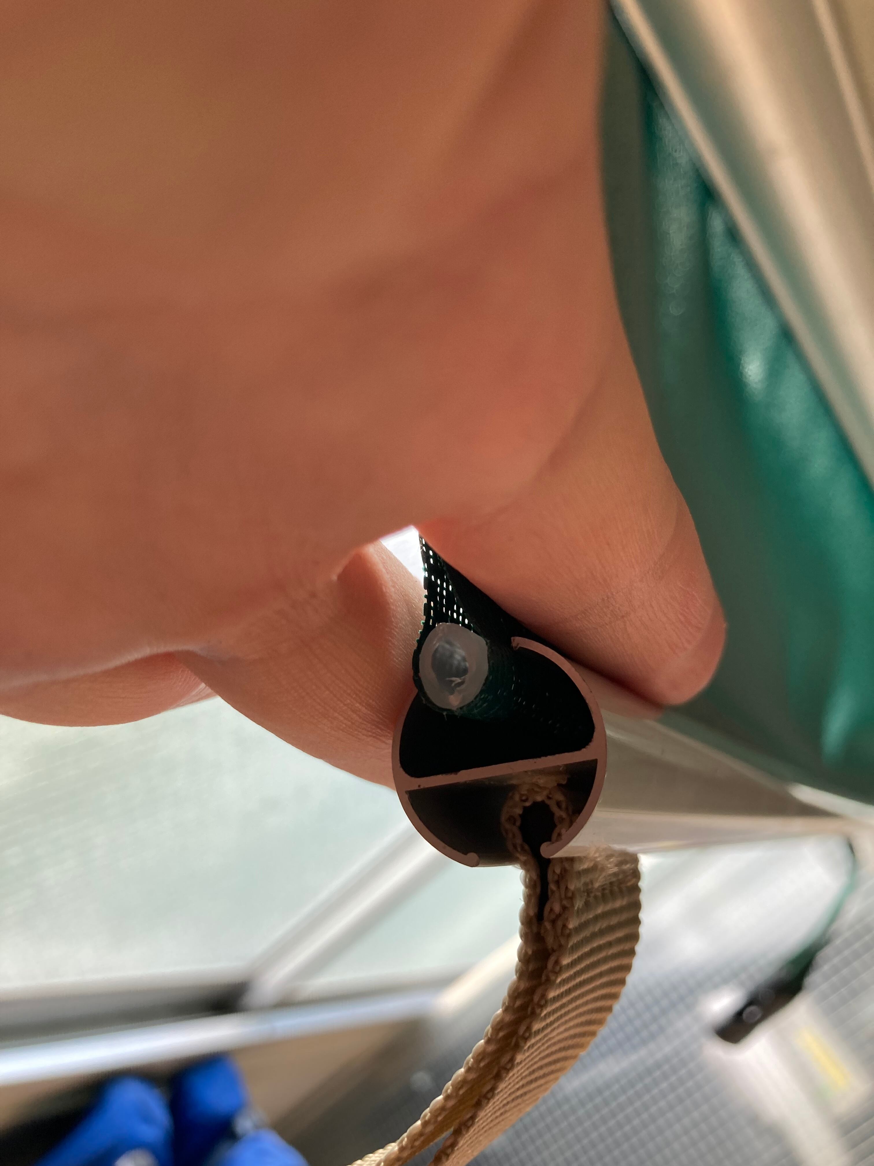 ④横から見た図です。最後に、外していたストッパーを付けなおして完成です！