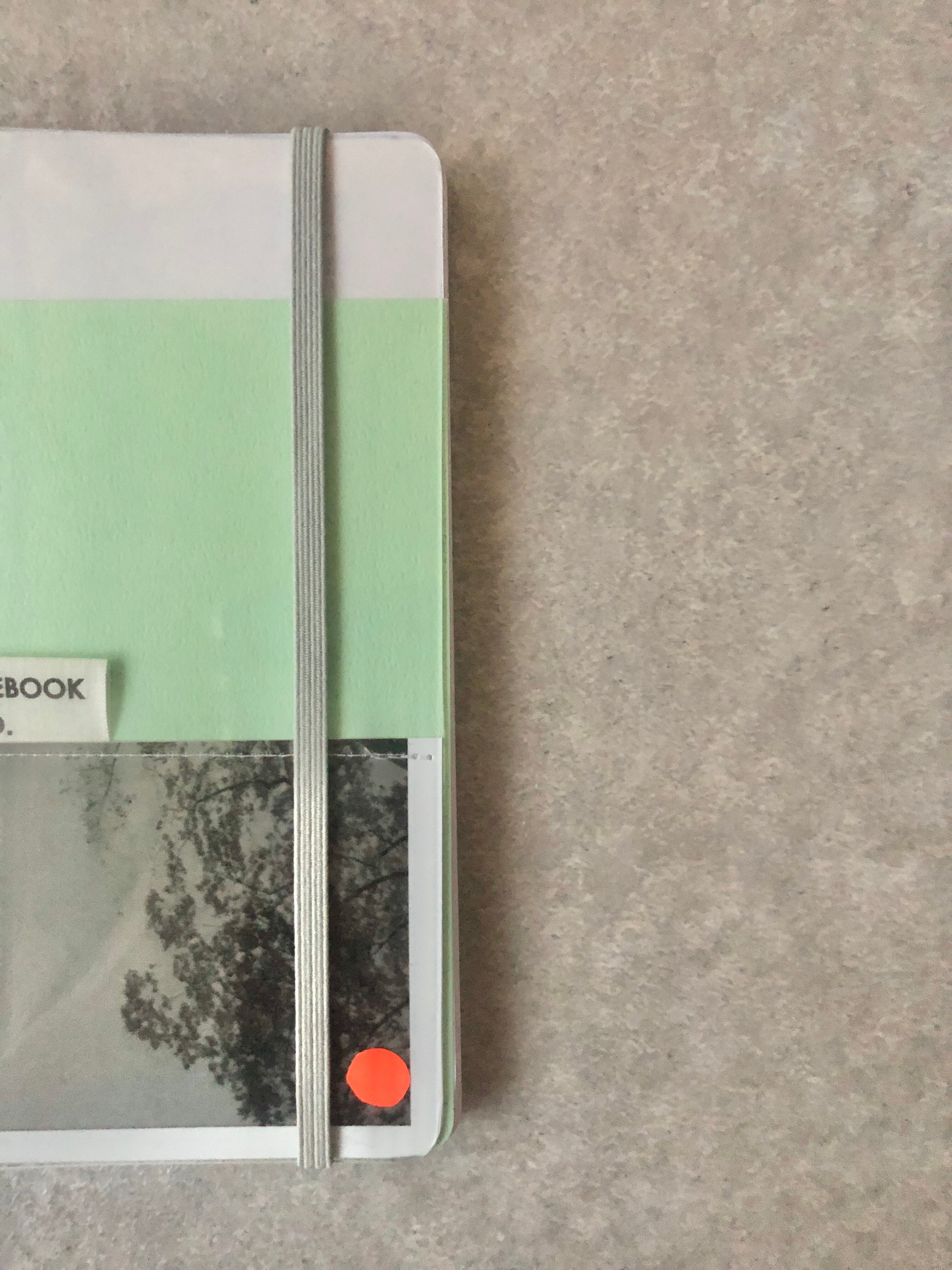 平ゴム（ライトグレー）の例