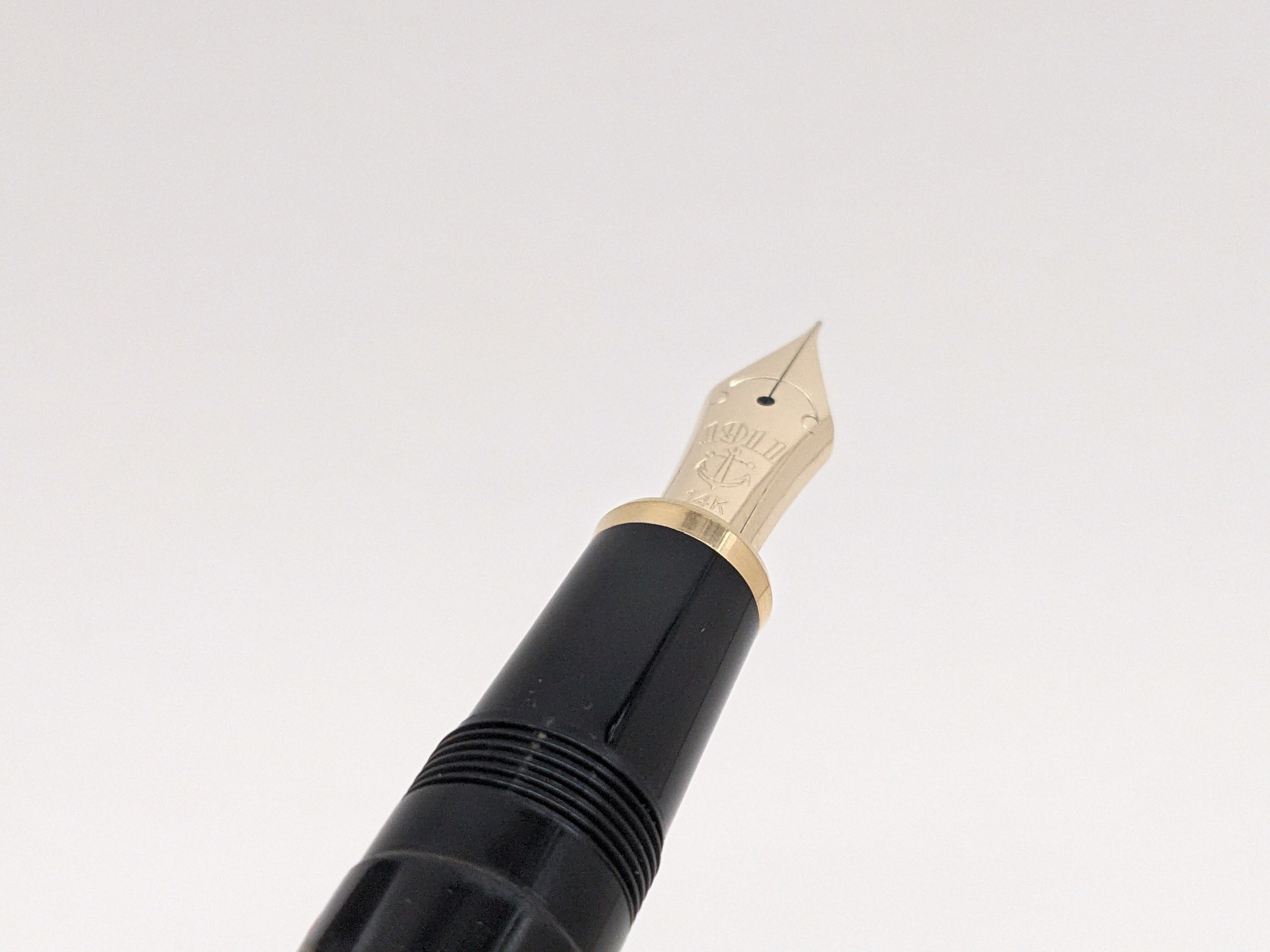 00s セーラー万年筆 蒔絵 鶴 旧 SAILOR (細字) 14K 03046 00s セーラー万年筆 蒔絵 鶴 旧 SAILOR (細字) 14K 03046
