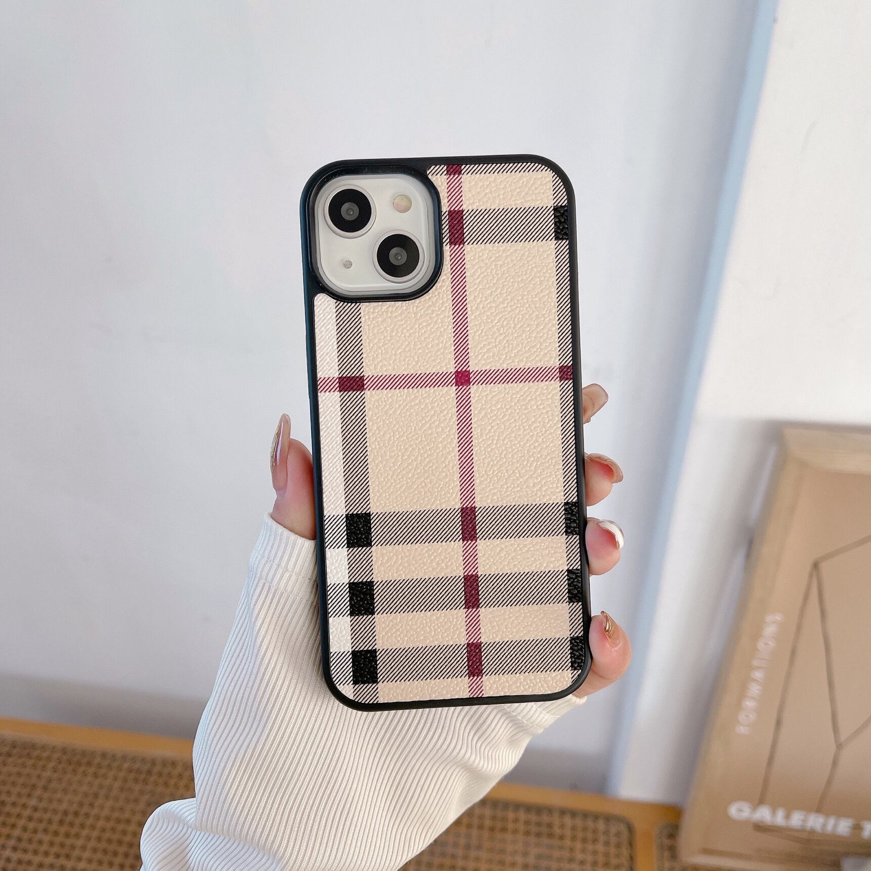 #4：ベージュ×グレー