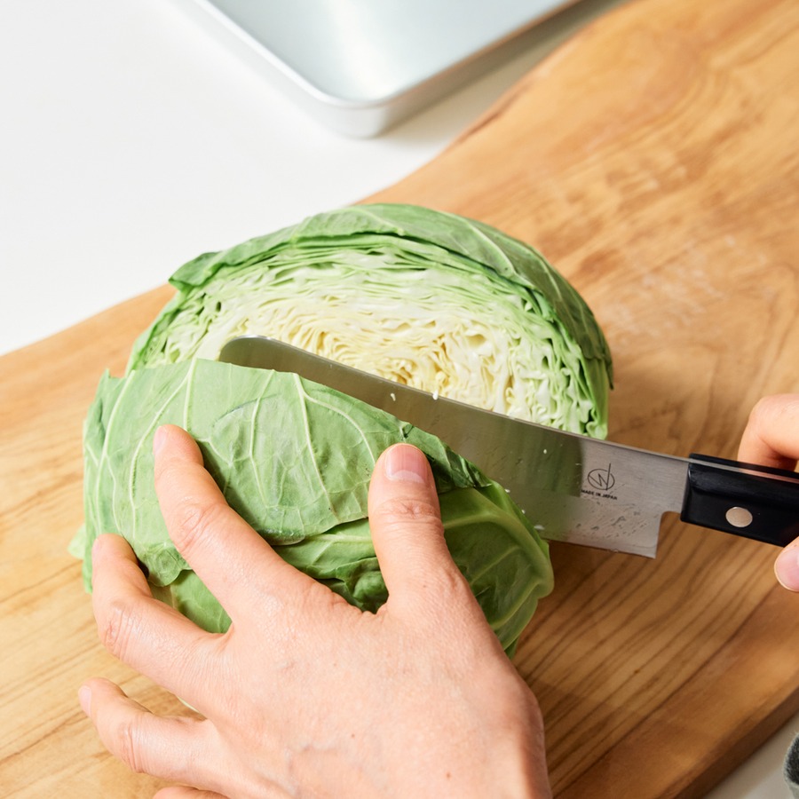 かさの高い野菜もきれいに切れる