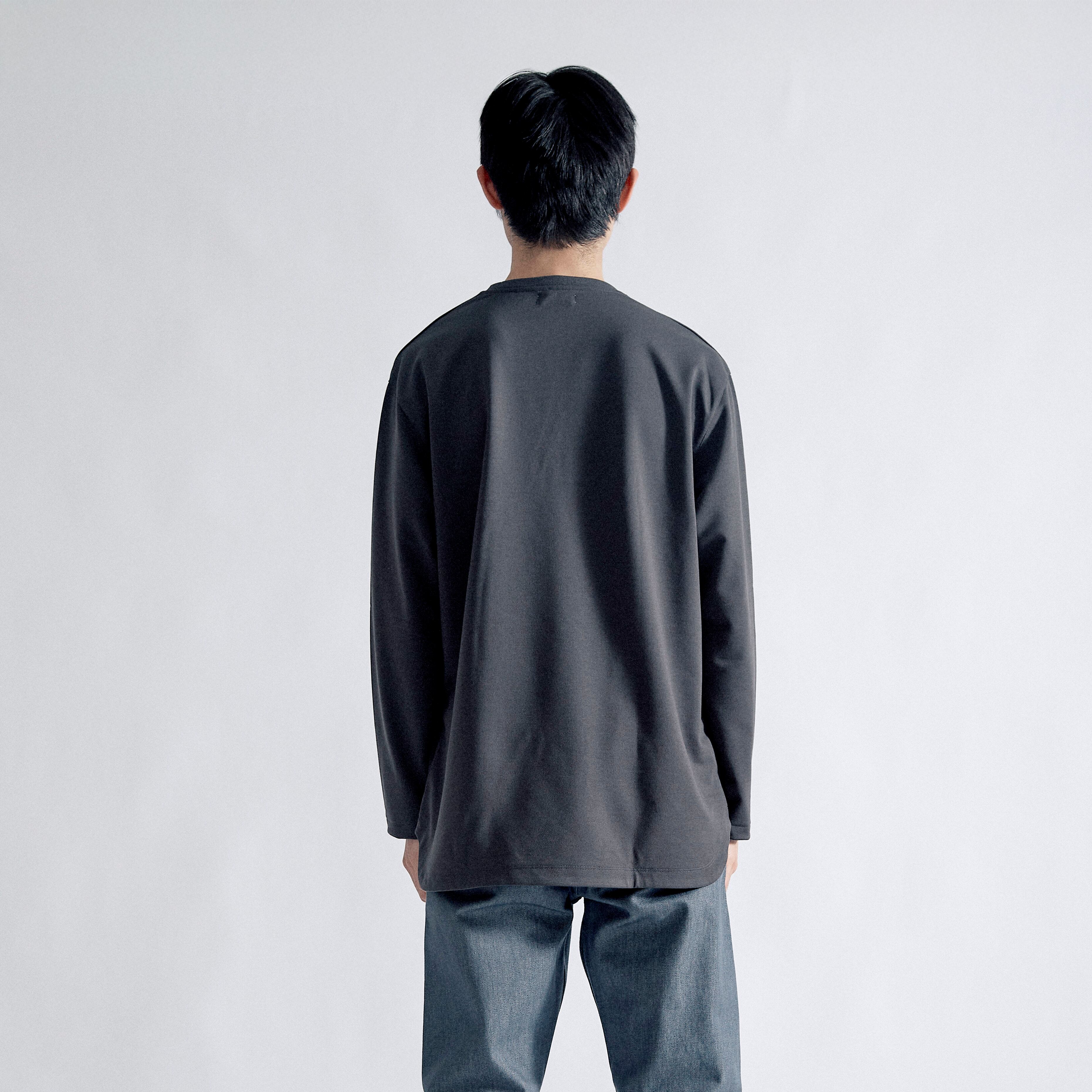 Model:188cm・SIZE4/XL