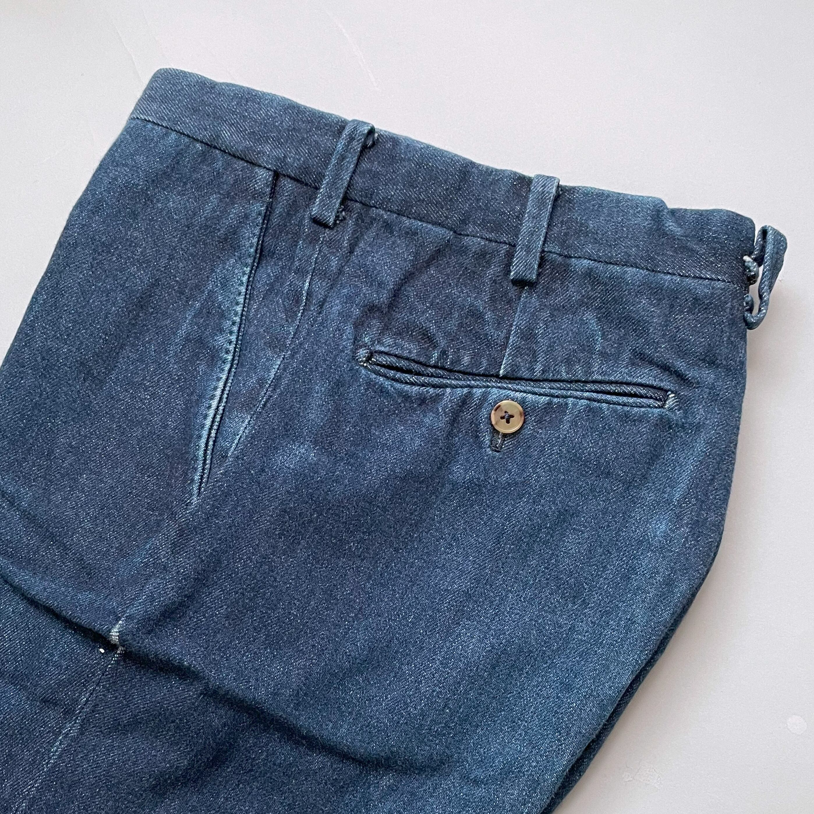 着用後（色落ち後）（表側）＜おおよそ１年後＞