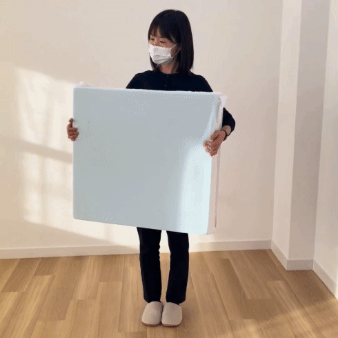 軽量素材だから、小柄な女性でも持ち運び簡単