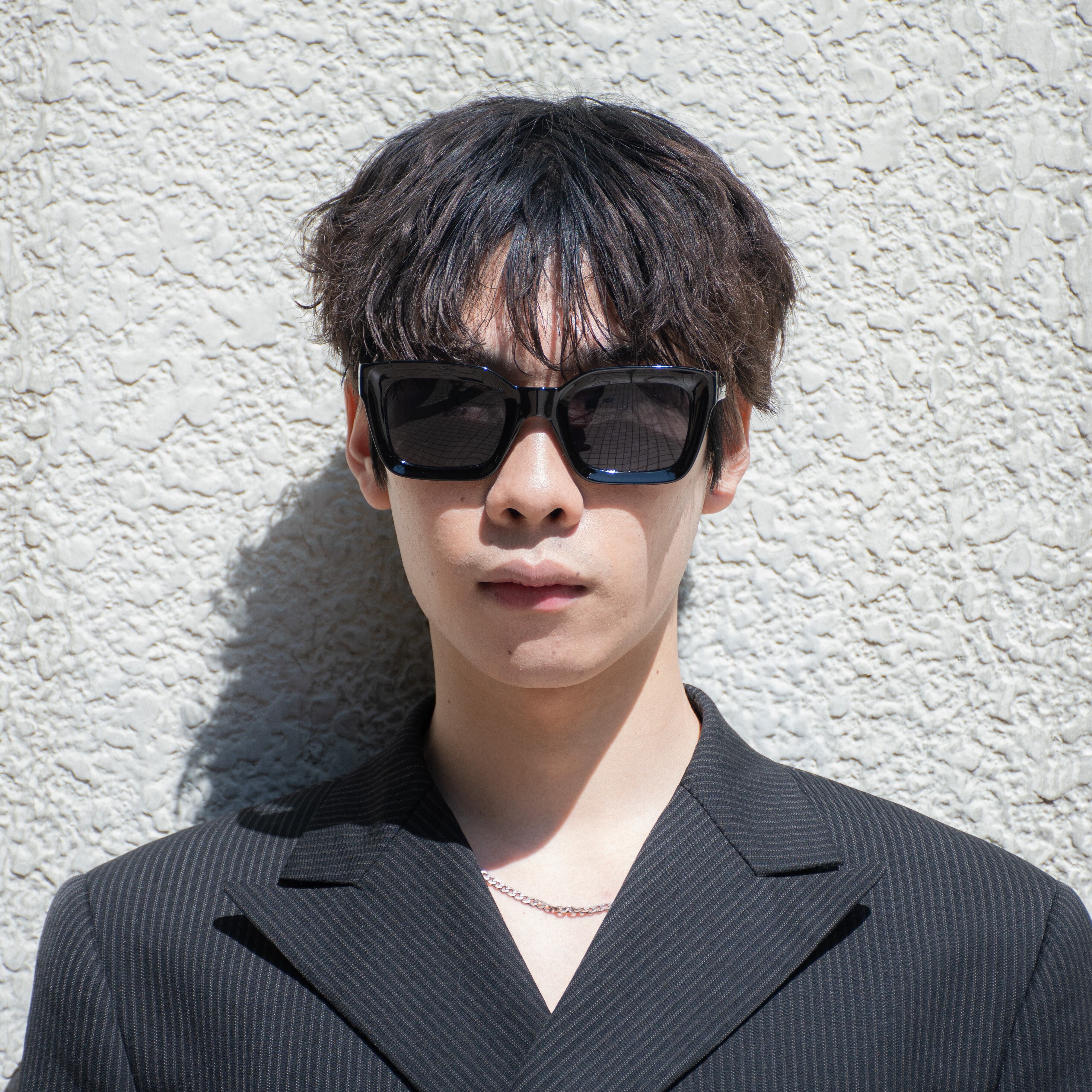 ブラック×ブラックレンズ