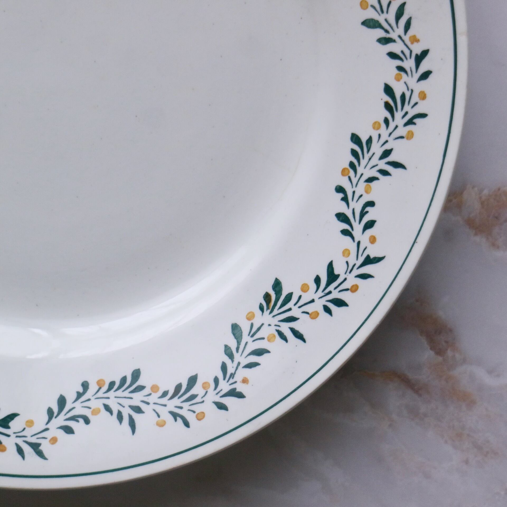 Cのうつわ　時計回りに右下