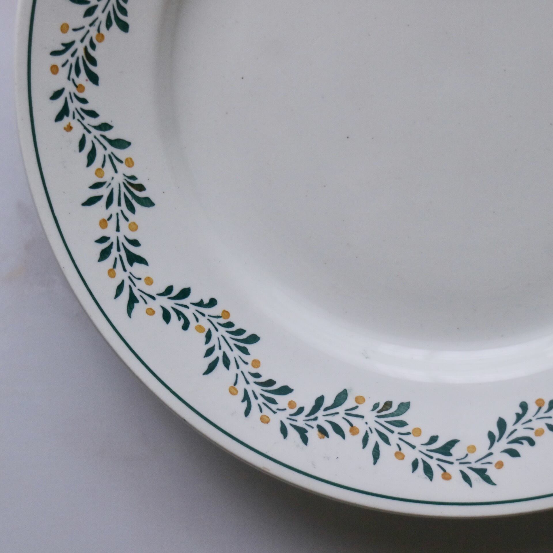 Cのうつわ　時計回りに左下