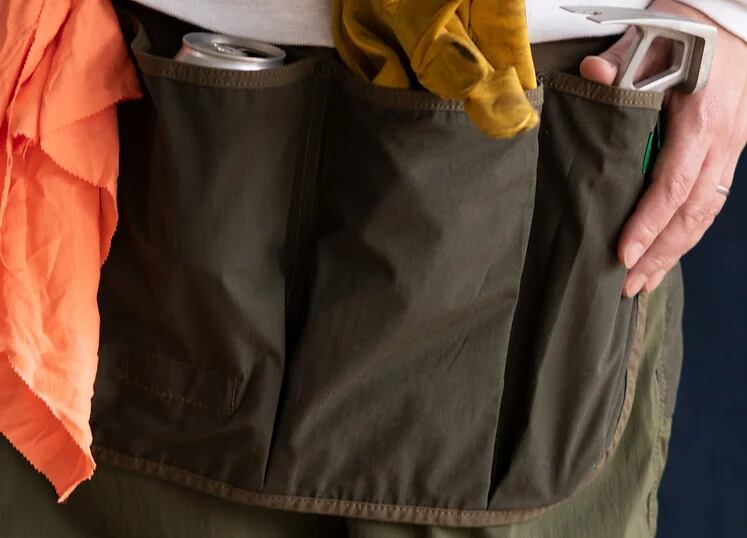 エプロンは着脱可能。サコッシュにもアレンジできます！