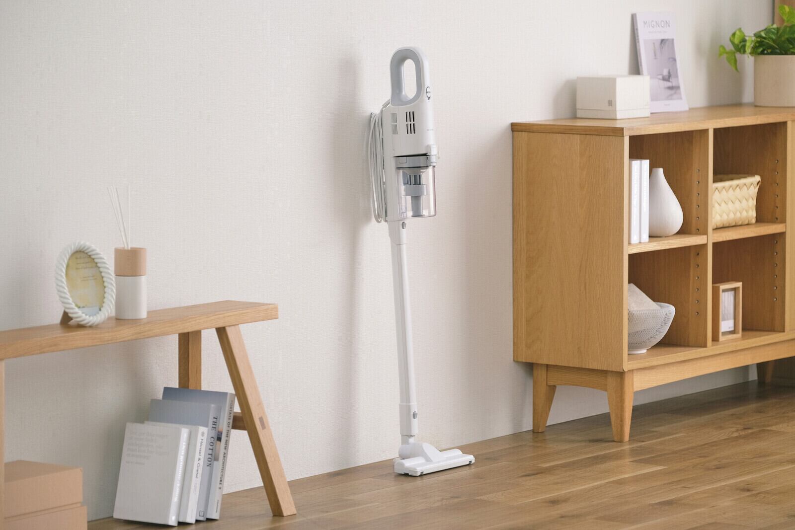 コードもスッキリ。邪魔になりません。