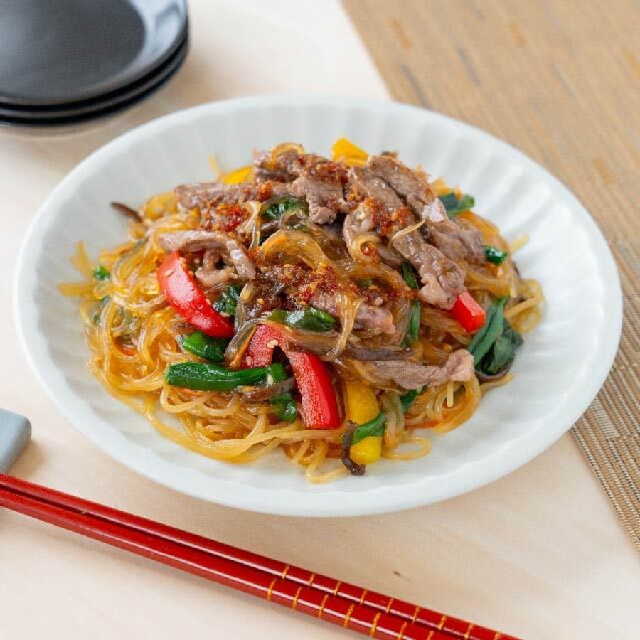 お肉、野菜、春雨と混ぜてチャプチェに