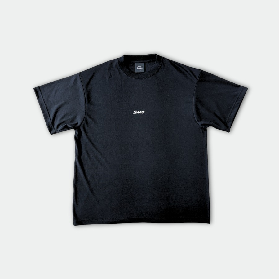 ブラックセット（Tシャツ：前面）
