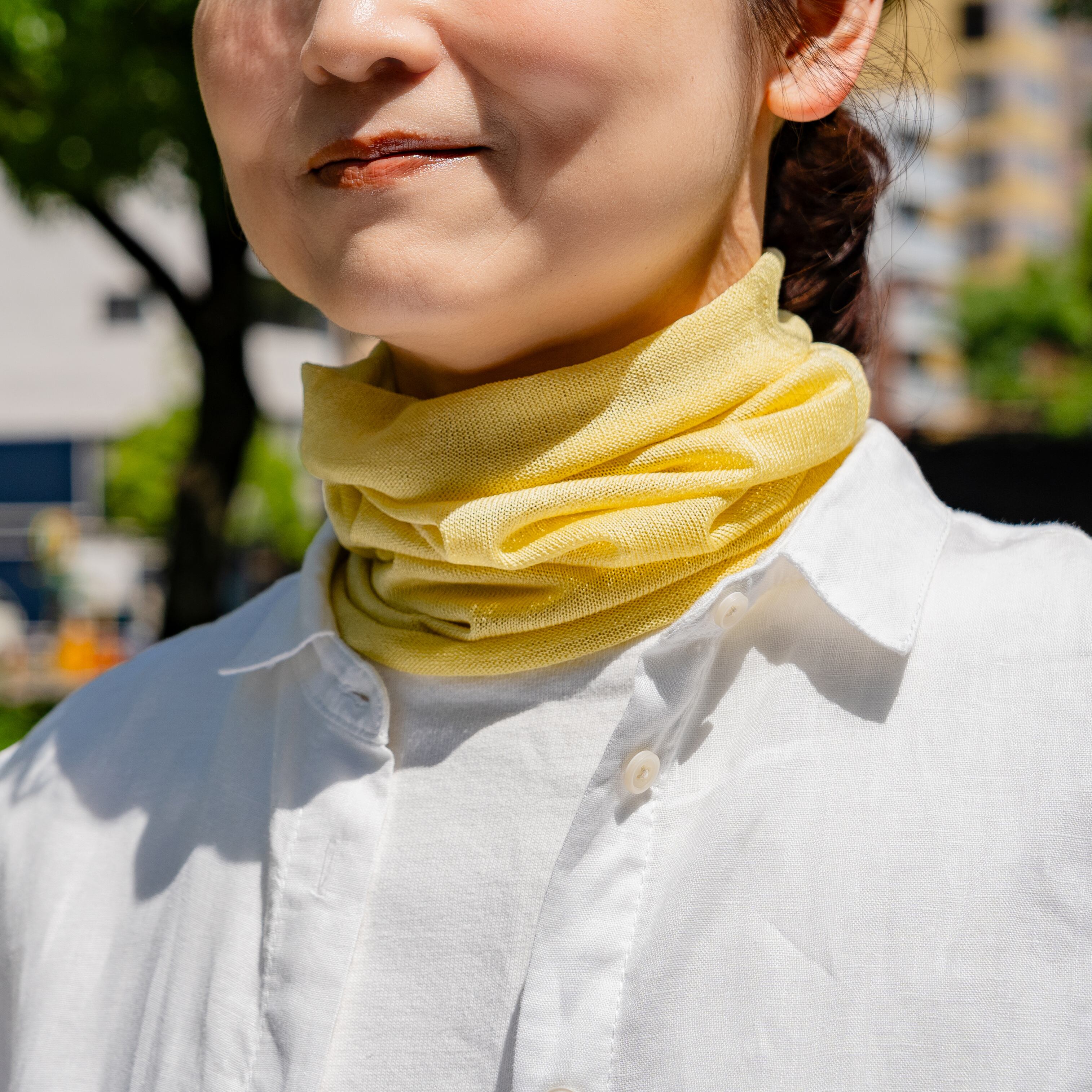 シャツと合わせても