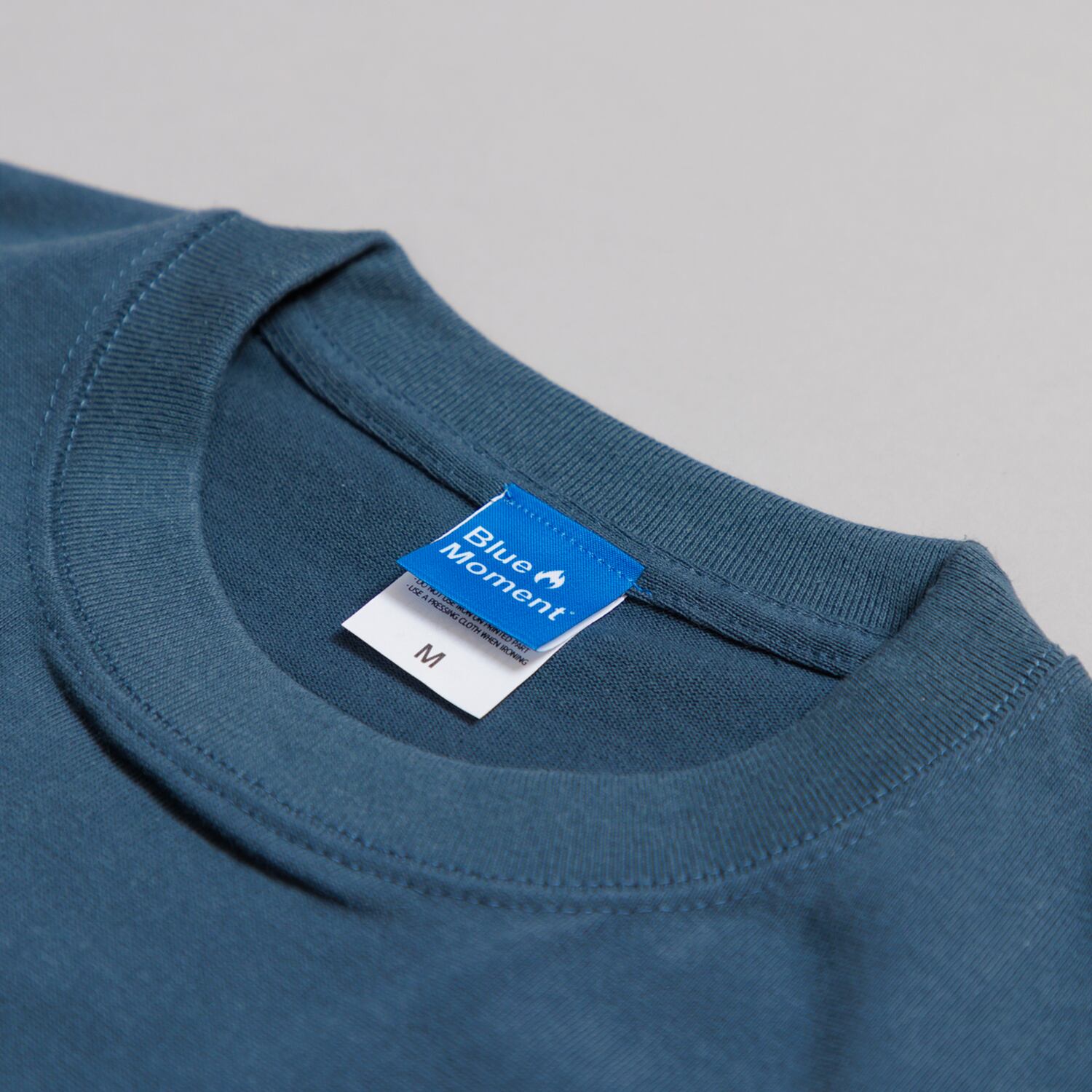 参考画像はMidnight Blue