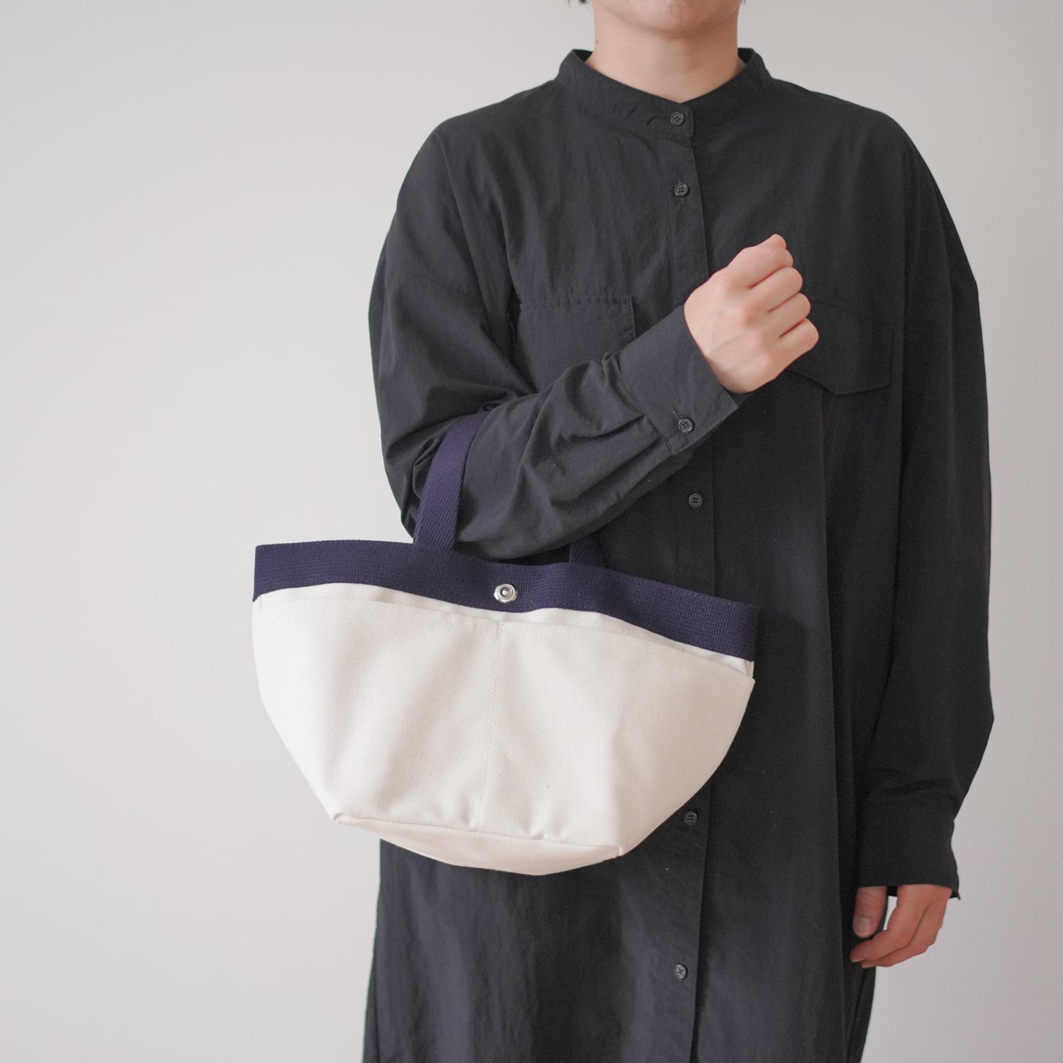 小物 pontako Mini Hazel Hobo - ミニヘーゼルホーボー TUSTING/タスティング