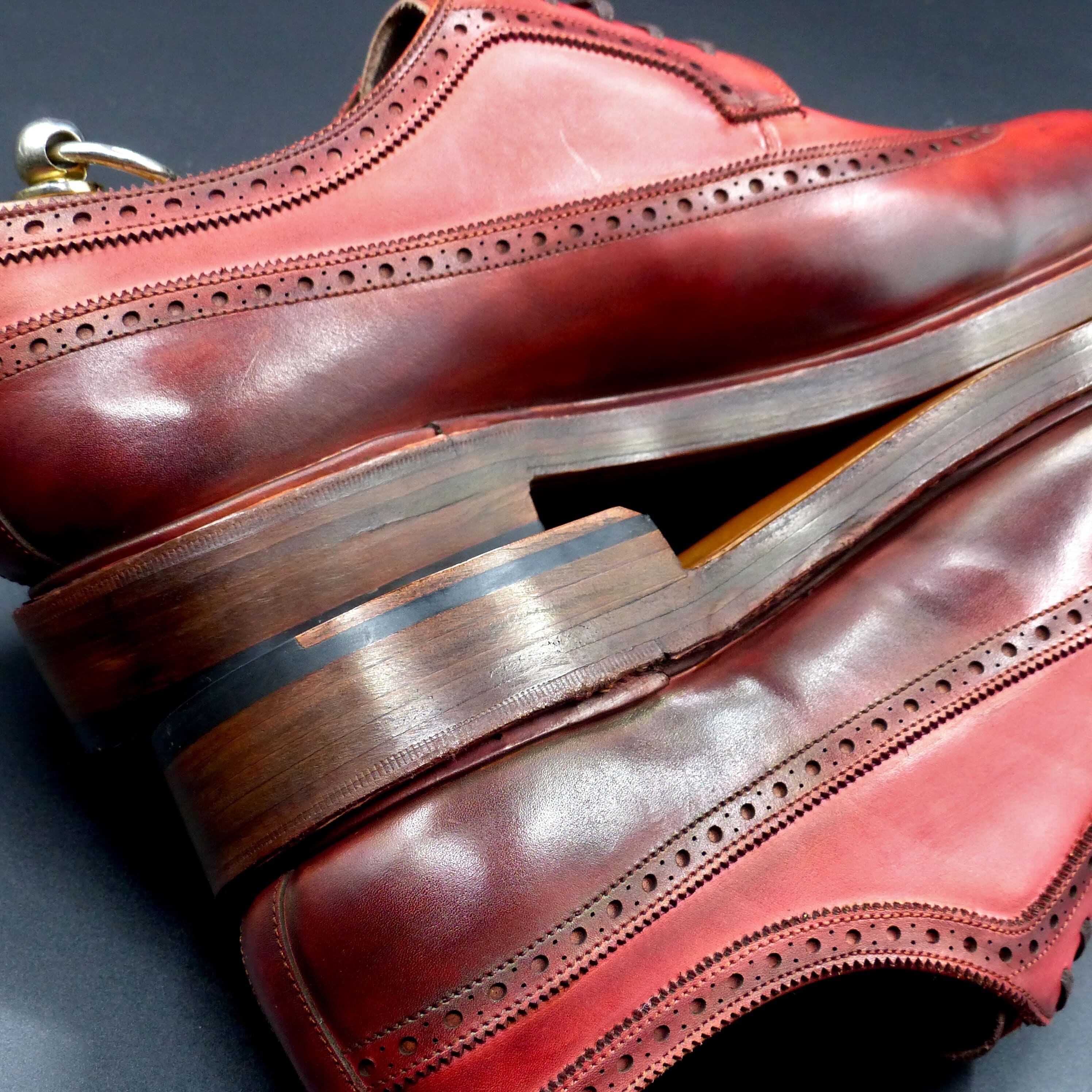 ヒールもレザー積み上げ