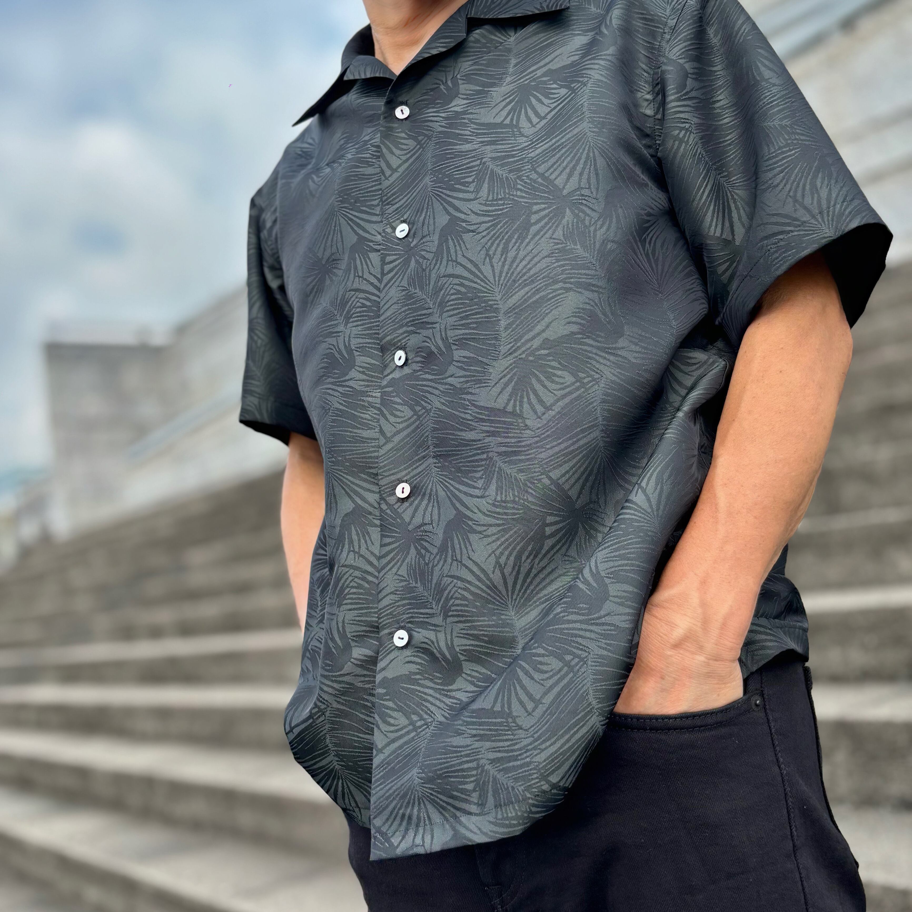 作品例　メンズシャツ